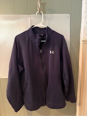 Under Armour Navy Fleece Pullover with Yellow Accent